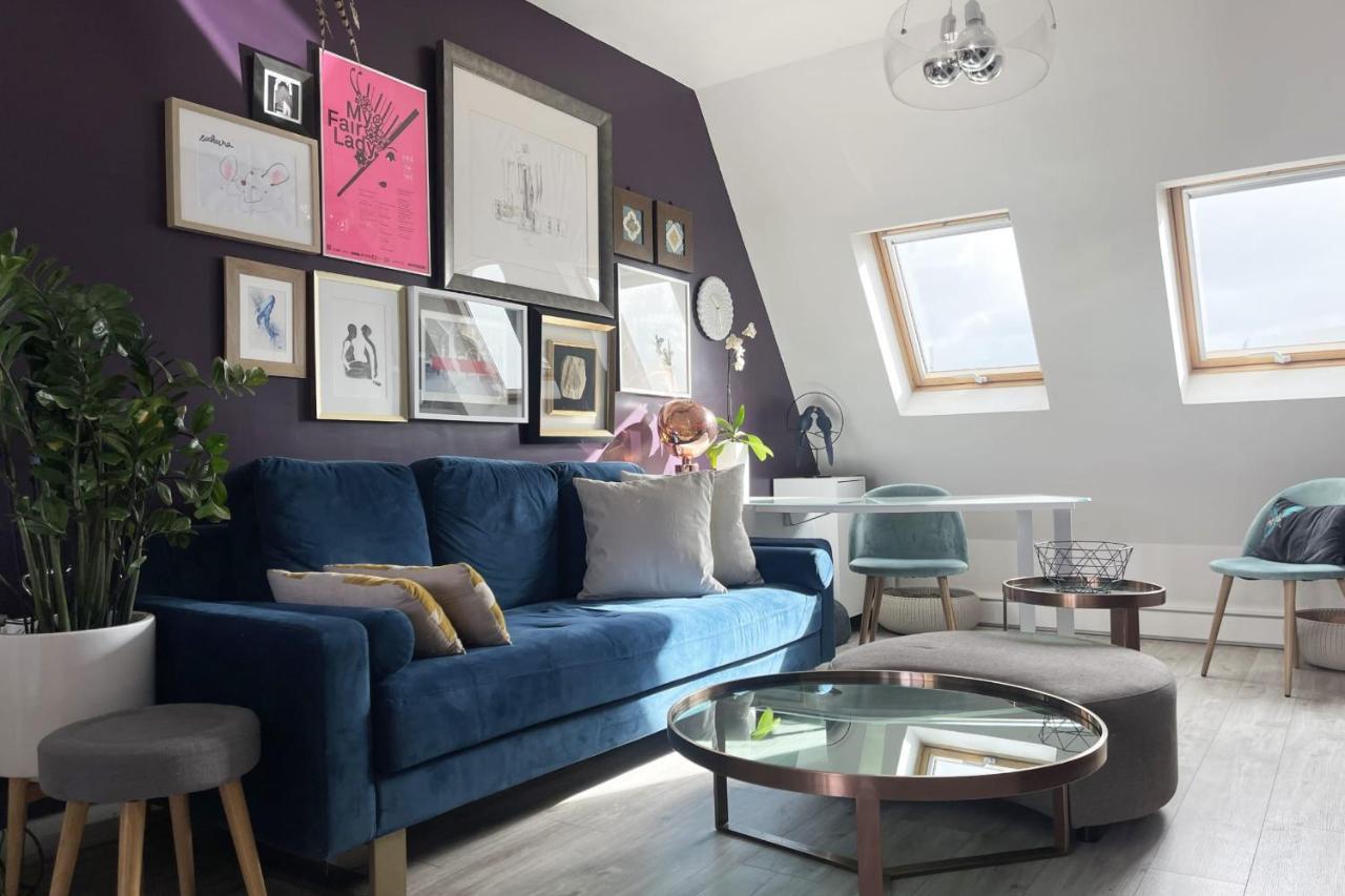 Bright And Homely 1 Bedroom Rooftop Apartment In The Marais In Paris Exterior photo